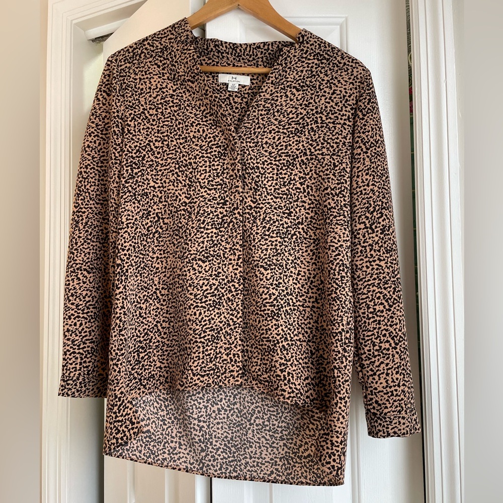 Halston leopard print shirt